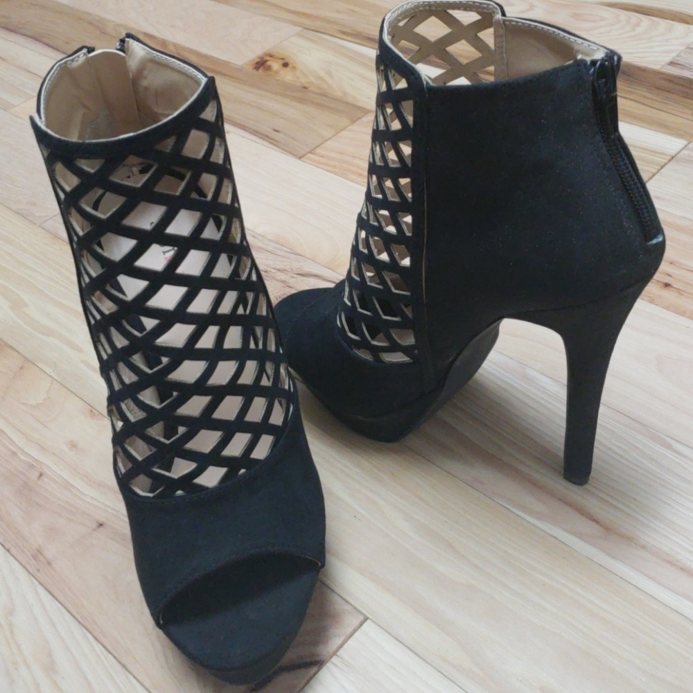 🌟Black Heels🌟